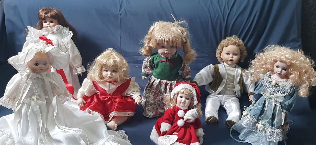 MASSIVE COLLECTION OF LARGE VINTAGE PORCELAIN DOLLS
