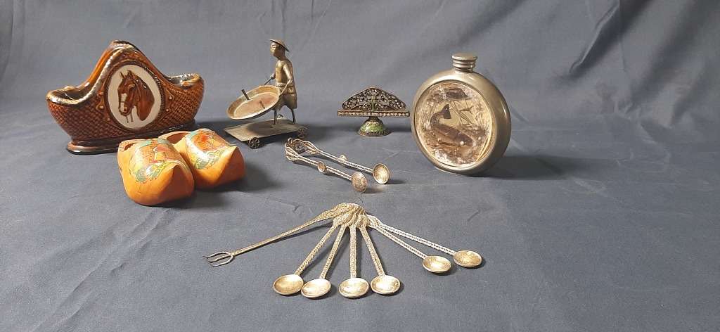 COLLECTION OF SILVERPLATED, BRASS, CERAMIC AND WOOD ORNAMENTS