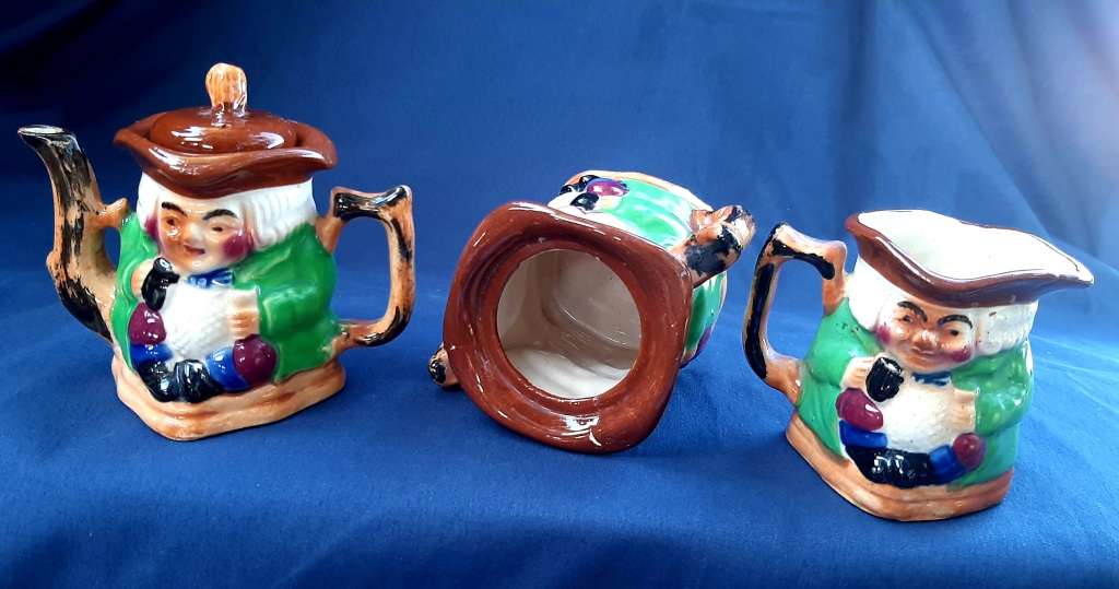 TOBY JUGS TEA SET