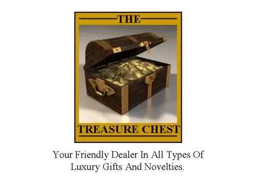 STUNNINGLY HANDCRAFTED YELLOW WOOD JEWELLRY CASE