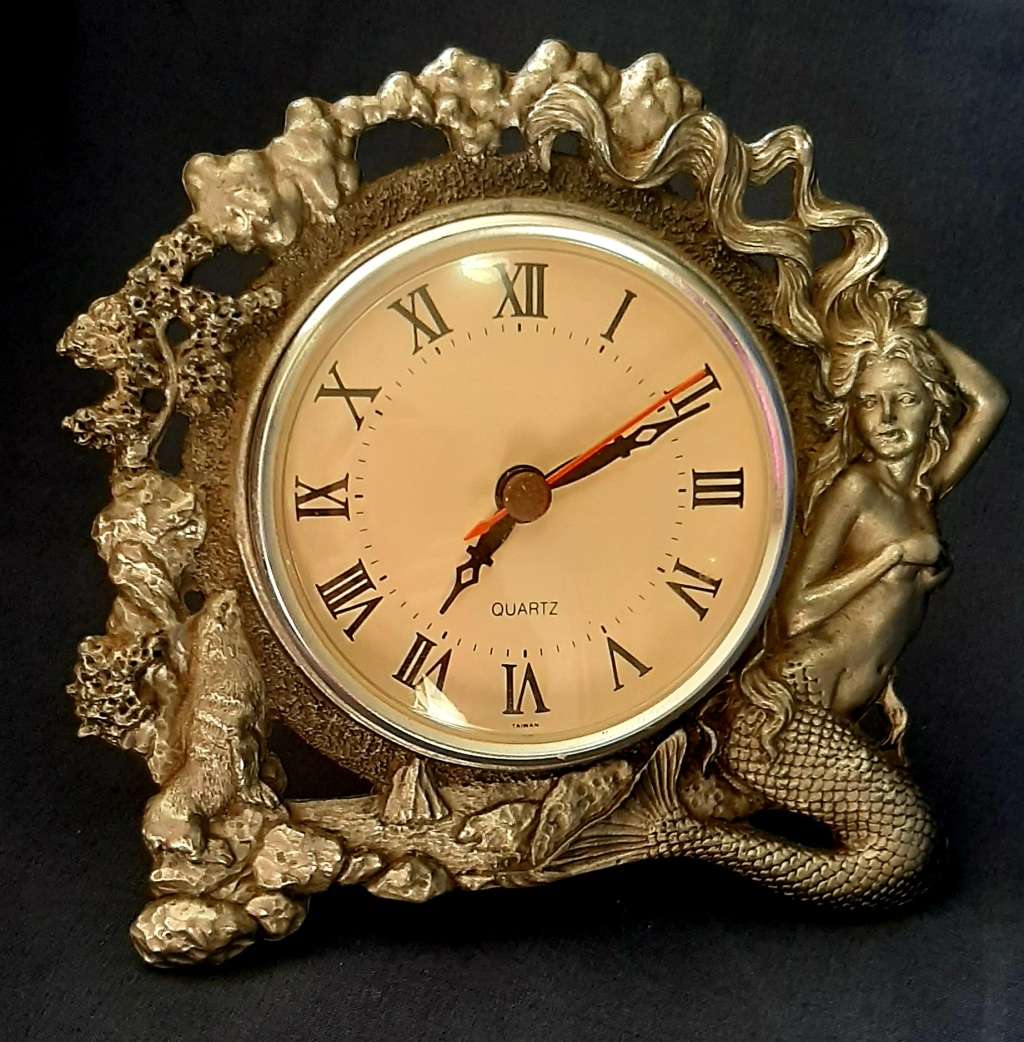 MERMAID DESIGN PEWTER DESK / TABLE CLOCK