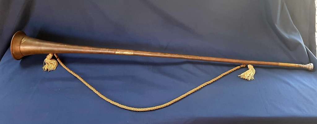 VINTAGE MILITARY CEREMONIAL BRASS BUGLE