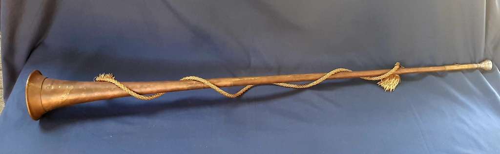 VINTAGE MILITARY CEREMONIAL BRASS BUGLE