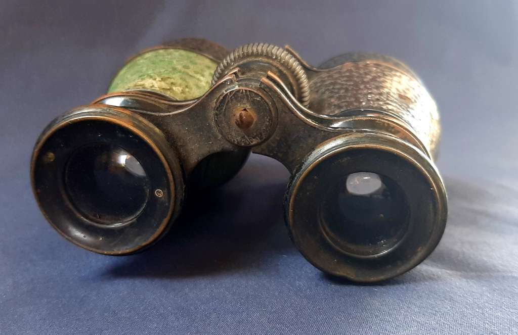 VINTAGE COLEMONT SERIE VEGO BINOCULARS