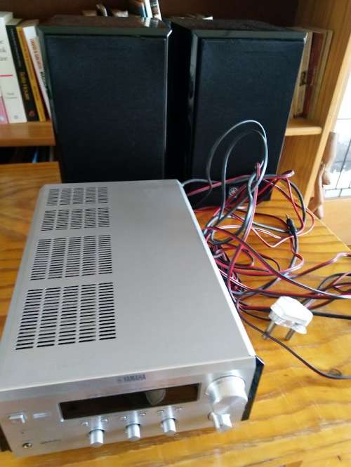 Yamaha amplifier and speakers