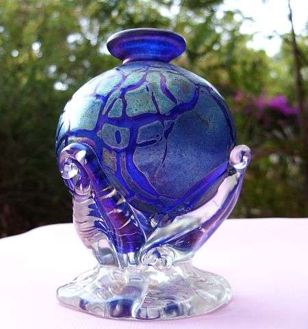A beautiful art glass signed vase