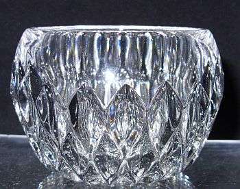 A lead crystal holder