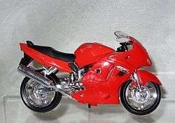 A GREAT MODEL OF A HONDA CBR1100 SUPER BLACKBIRD - NOT A TOY