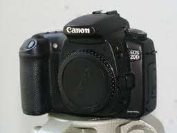 Semi Pro Canon 20D with Extra battery and Battery Grip, CF Card and 300mm Zoom lens