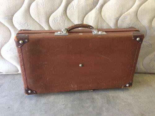 Vintage Old Travel Suitcase