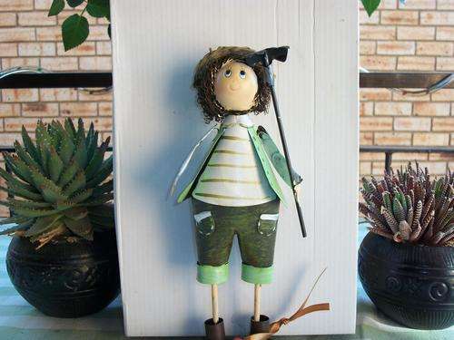 LOVELY IRON DOLL * CAN BE USED FOR HOME OR GARDEN DECOR* RRP 399.95 *