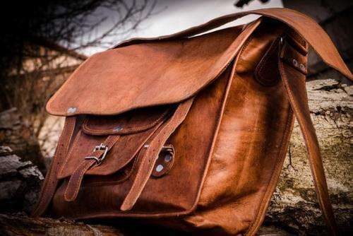 BRAND NEW Leather Laptop Bag MASSIVE SAVINGS!! GENUINE LEATHER!! LIGHT AND DARK!!