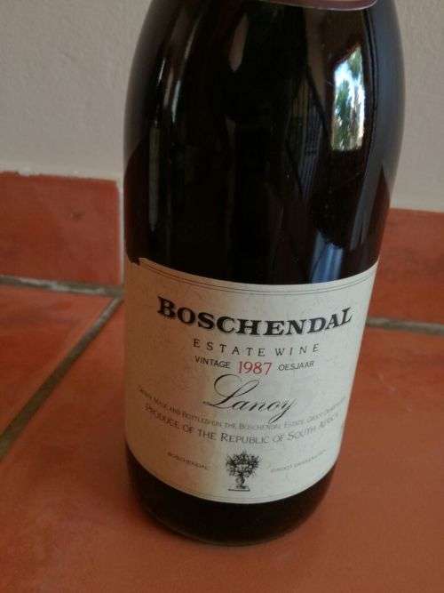 Collectors Wine + Wine Holder!! ALMOST 30 YEARS OLD!! Boschendal Estate Wine Vintage 1987 - Lancy