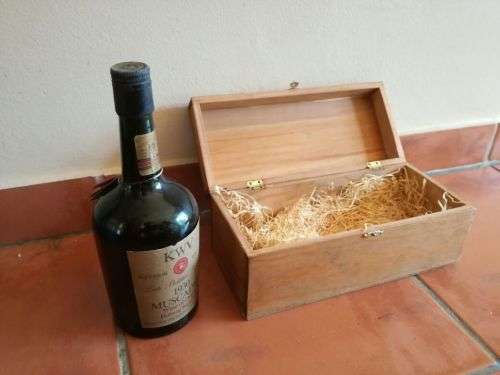 EXTREMELY RARE!! KWV 1930 Muscadel Superior Bin B14 Late Bottled Vintage!! COLLECTORS ITEM KWV