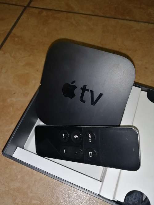 Brilliant DEAL***Apple TV  32GB (4th Generation) - Black Model: MGY52LL/A In Excellent Condition!!!