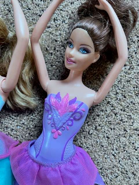 Set of three ballerinas 2011 Mattel