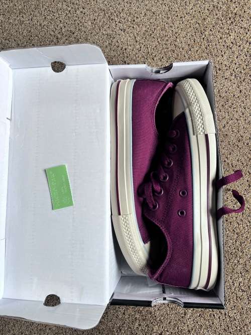 Soviet Viper Sneakers size 6 or EU39 - in almost new condition