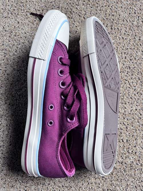 Soviet Viper Sneakers size 6 or EU39 - in almost new condition