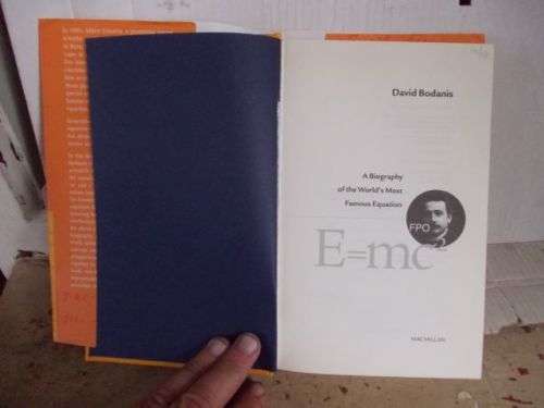 EMC2,A BIOGRAPHY OF THE WORLD`S MOST FAMOUS EQUATION--DAVID BODANIS