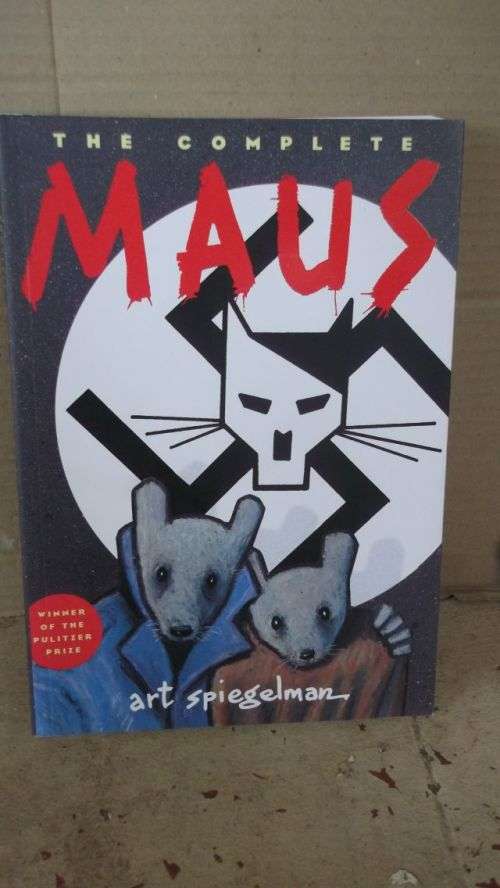 tTHE COMPLETE MAUS---ART SPIEGELMAN