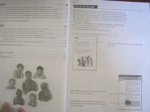 OXFORD SUCCESSUL LIFE ORIENTATION GRADE 7 LEARNER`S BOOK,CAPS,ISBN,978-0-19-599767-5