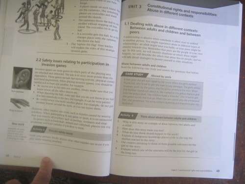 OXFORD SUCCESSUL LIFE ORIENTATION GRADE 7 LEARNER`S BOOK,CAPS,ISBN,978-0-19-599767-5