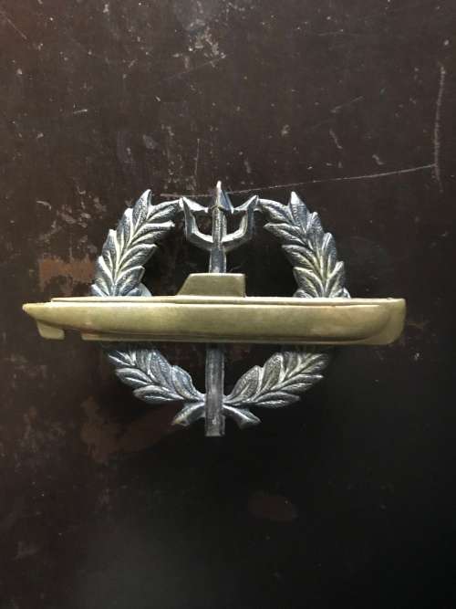 SA Navy submariners badge second issue
