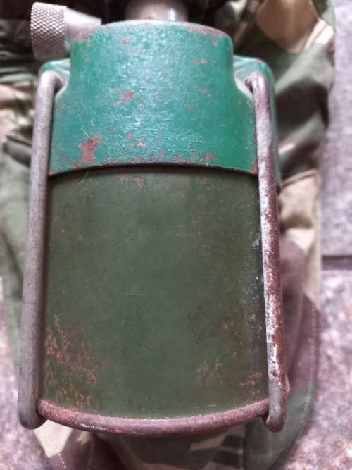 Rhodesian army small field stove .