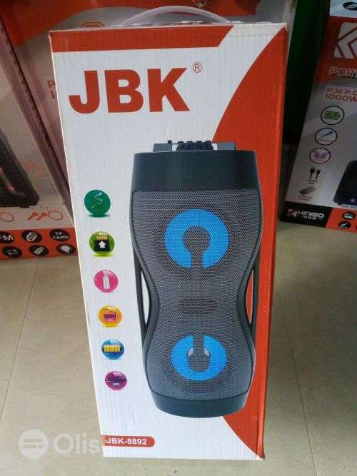 JBK PORTABLE WIRELESS SPEAKER WITH FM RADIO