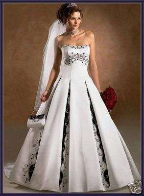 CRAZY Auction @ R1 On Gorgeous Bridal Gown