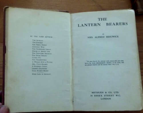 Set : Leather-Bound Books (1880-1910)