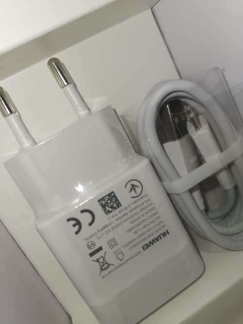 Huawei P Smart 2019 NEW in BLUE