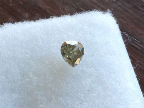 0.42 Ct Incomparable Pear cut 5 x 5 mm AAA Untreated Yellowish Green Diamond ,Clarity VS