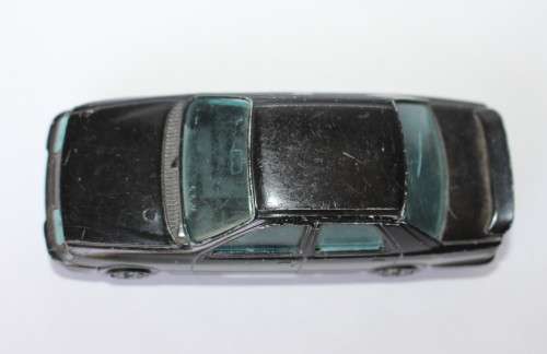 Bburago Ford Sierra Model Scala 1/43 Made In Italy Diecast Model Car Balck Italia Very Good