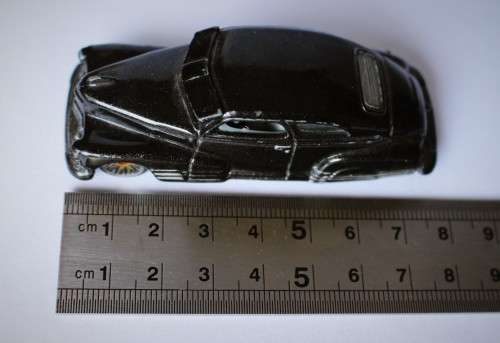 Hot Wheels Classics `47 Chevy Fleetline Black 1/64 H9062 Mainline Phil Riehlman Malaysia c2005 Great