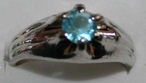 **LAST ONE!!!** 18k White Gold Plated & Acrylic Ring (LR306)
