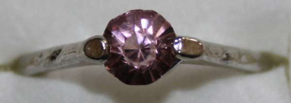 **CrAzY Auction!!** Hand-Crafted 18k White Gold Plated Ring with Cubic Zirconia (LR419)