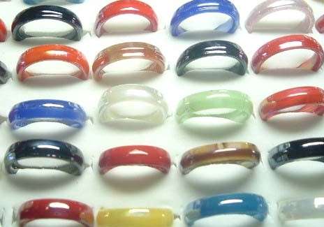 **CLEARANCE CrAzY Auction!!** 16-18mm Coloured Glass Ring