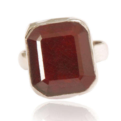 Handcrafted Red Ruby Gemstone 925 Silver Ring