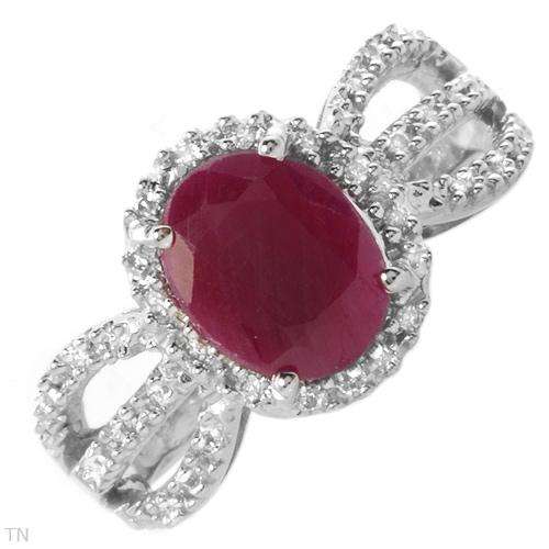 **R7 000.00**Elegant and Beautiful Brand New Ring With 1.60ctw  - Genuine Diamonds an Ruby