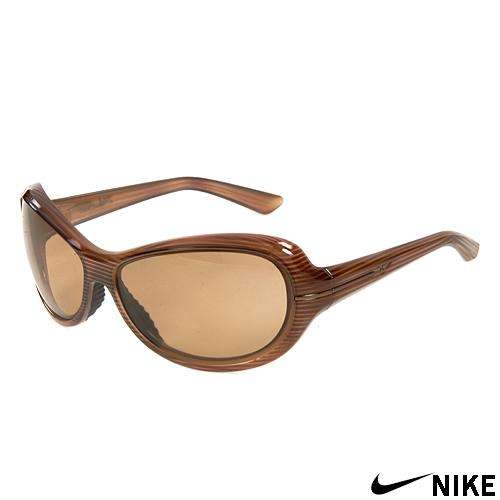 ***R2050.00***NIKE EV0372 High Quality Brand New Sunglasses Length 5.1in