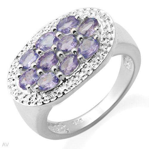 New Ring With 1.70ctw Genuine Tanzanites Crafted in 925 Sterling silver. Total item weight 6.0g - Si
