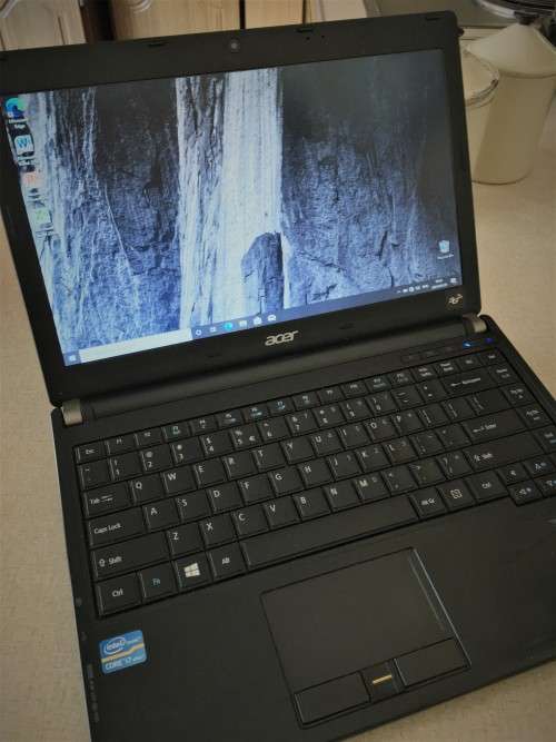 Acer Travelmate P633