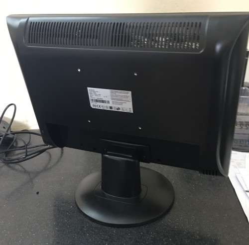 Fujitsu-Siemens 17 inch LCD Monitor