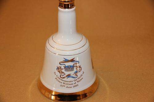 Bell's porcelain decanter - Prince William's birth - 1982