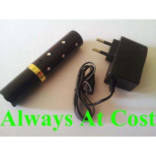 New 3,8Million Volt Ladies Lipstick Stun Gun With 180 Lumen Cree Led Torch/Flashlight.