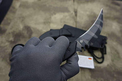 Strider Claw Knife Fixed CPM S30V Blade    -  2 AVAILABLE!
