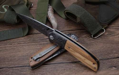 CM77 knife 440C blade wood handle -  Last 3 Available!!