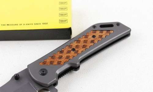 2018 High End DA105 Fast Open Flipper Knife 3Cr13 Titanium Coated Blade Wood Handle - 3 Available!!