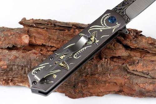 CM83 440 blade folding knife with 3D pattern and line lock -  Last 2 Available!!